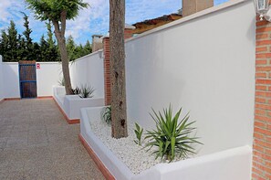 Property grounds - Bungalow with Wi-Fi and shared pool (CONIL DE LA FRONTERA)