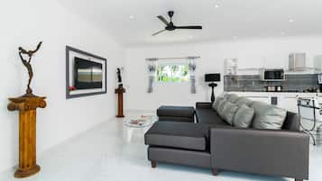 4 Bedrooms Villa | Salle de séjour