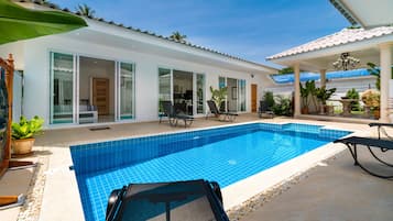 4 Bedrooms Villa | Terrasse/Patio
