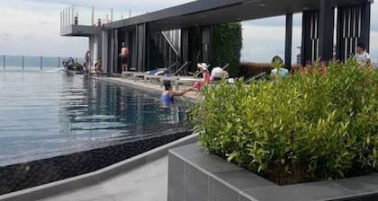 The Base Central Pattaya by Arawat