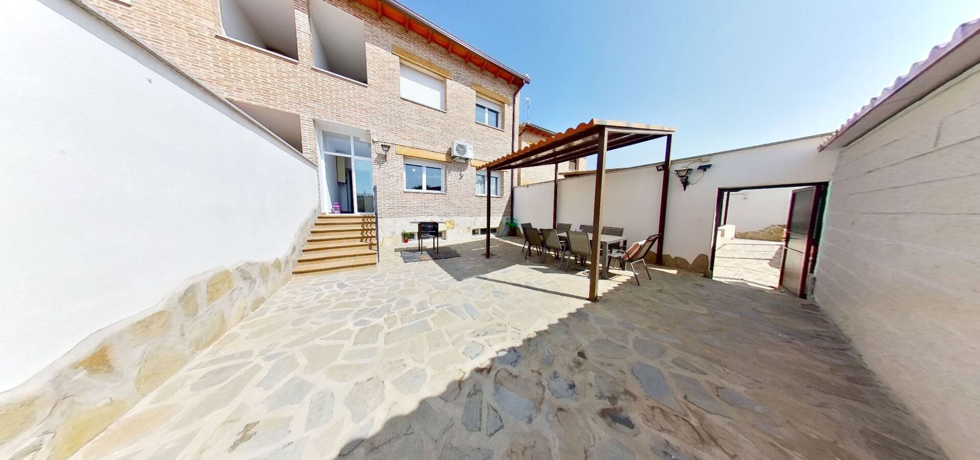 Restauration extérieure