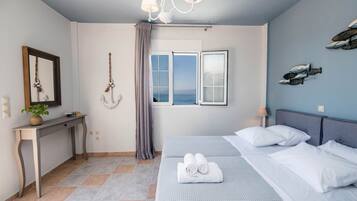 3 chambres, fer et planche à repasser, accès Internet, draps fournis