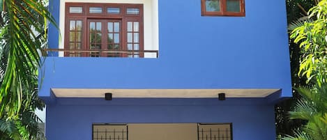 숙박 시설 정면