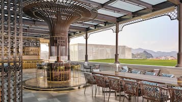 Bar lounge