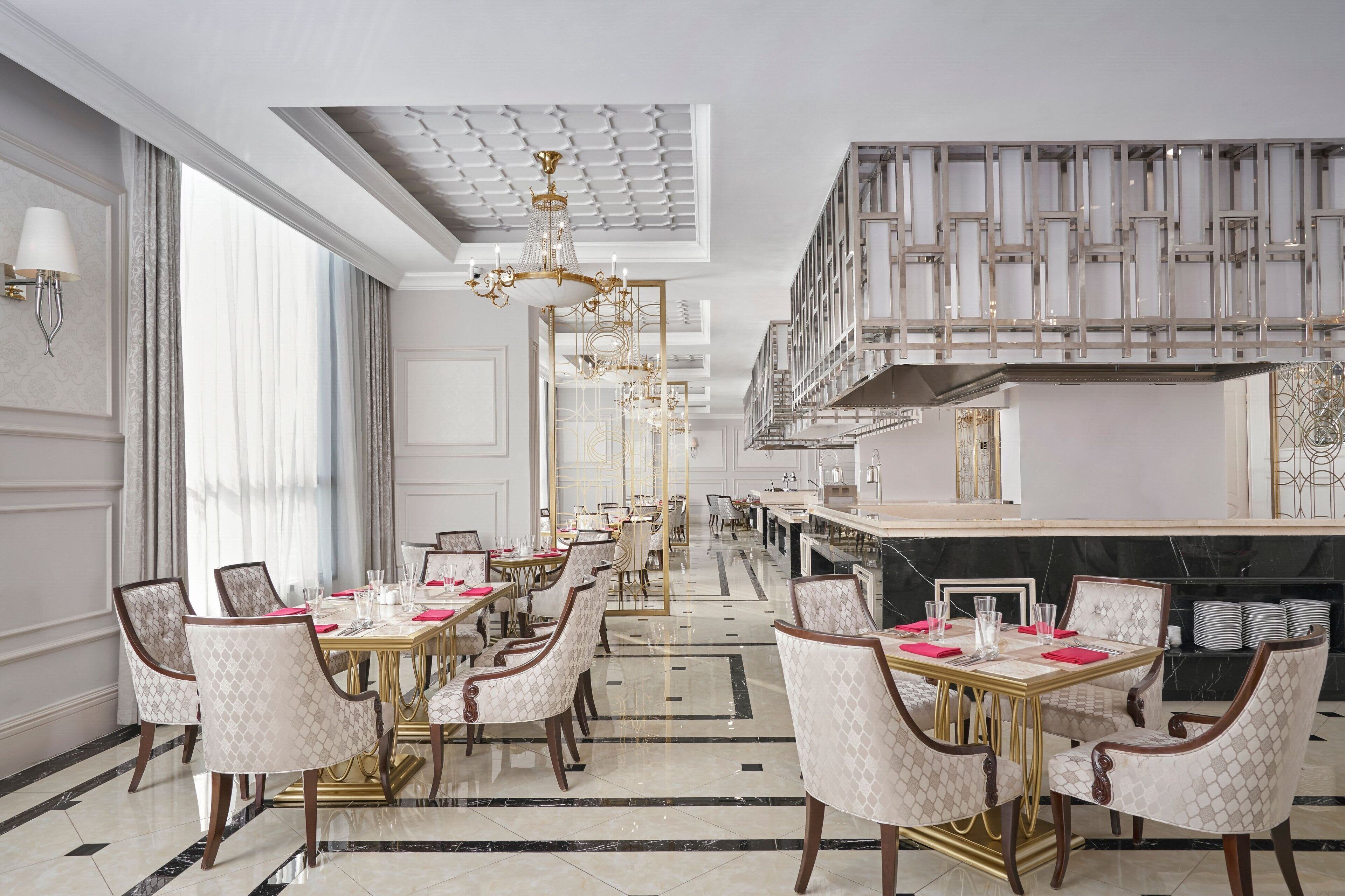 daily buffet breakfast (vnd 250000 per person)