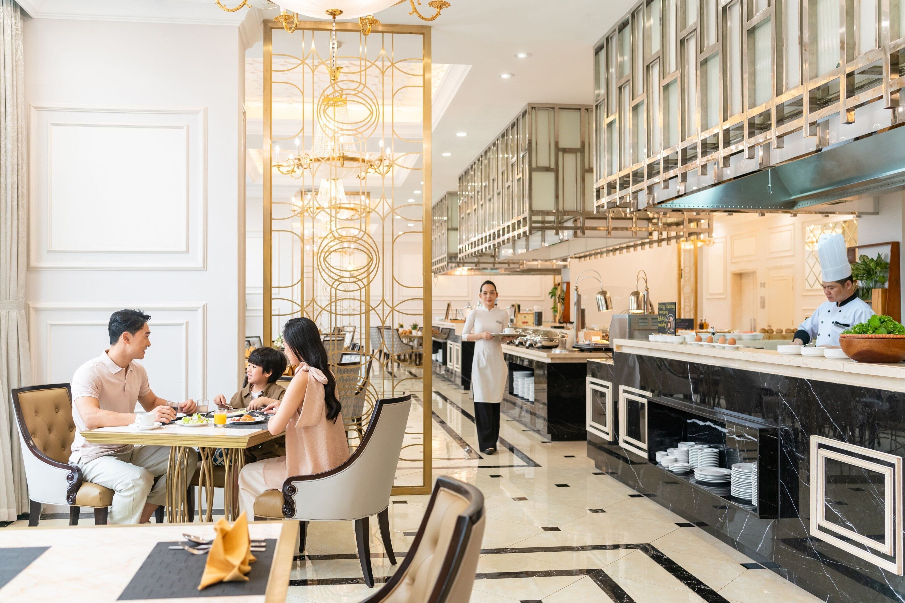 daily buffet breakfast (vnd 250000 per person)