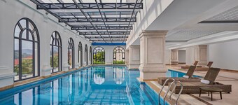 Four Points by Sheraton Lang Son