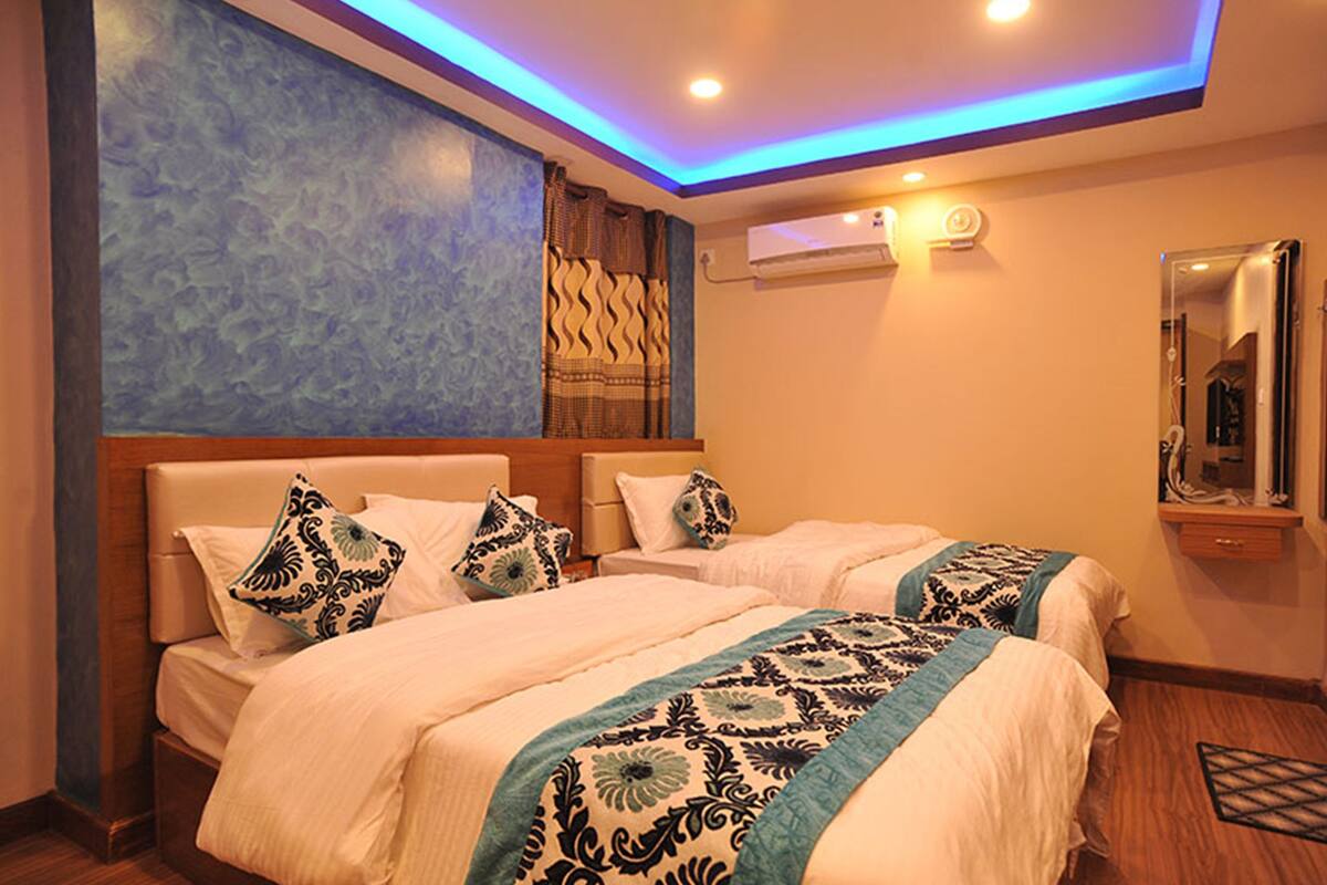 Deluxe Triple Room | Free WiFi