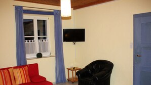 Flat-screen TV - Category B: 2-room apartment for 4 persons - Pension Mühle (Egloffstein)