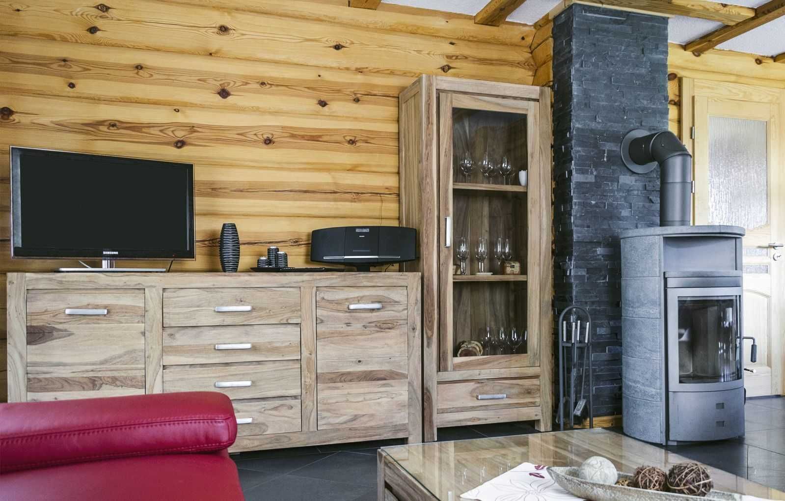 Télévision, cheminée