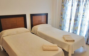 2 bedrooms, free WiFi, bed sheets