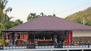 Gambar tidak terklasifikasi, 5 dari 31, tombol