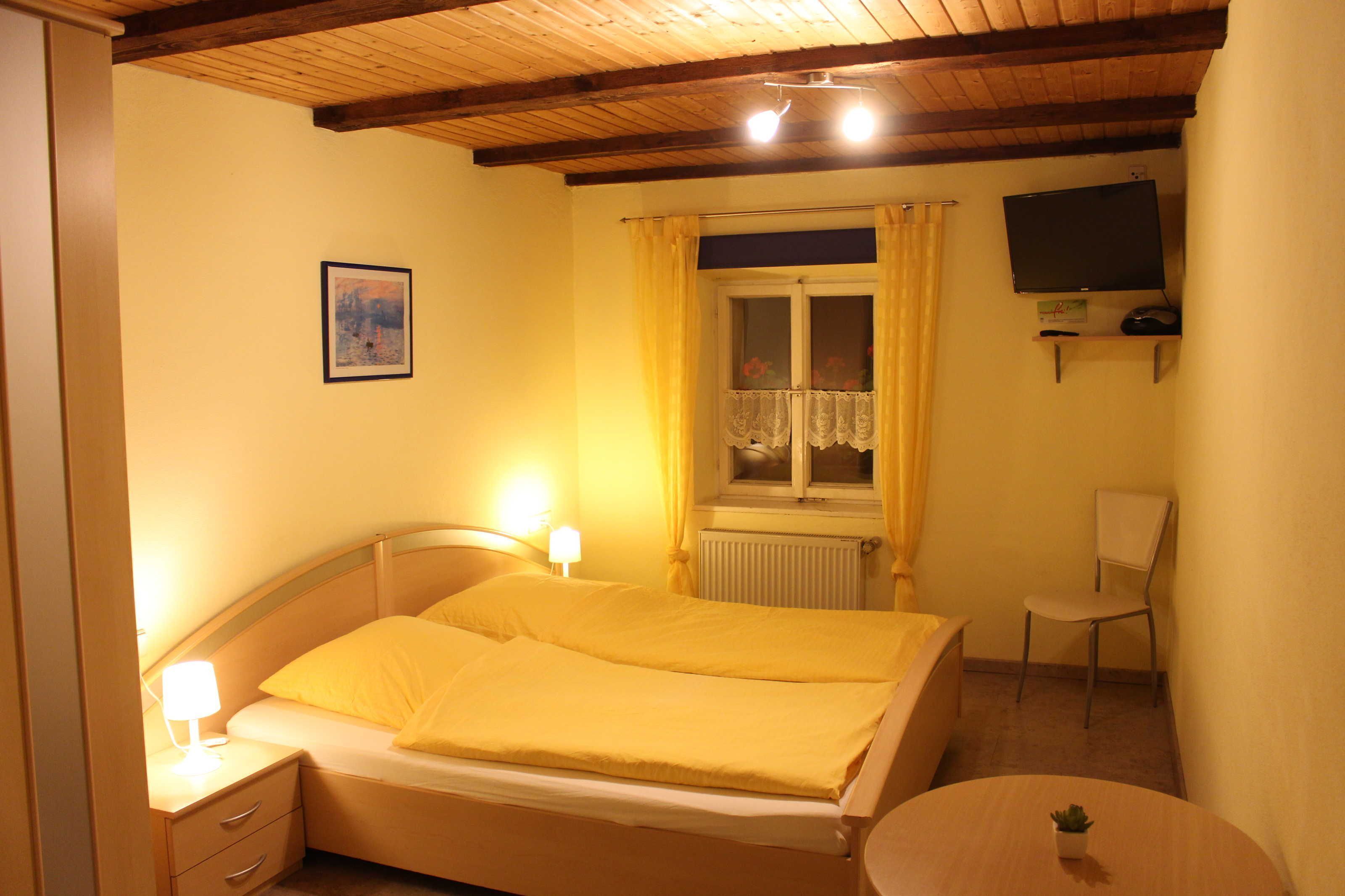 1 bedroom, travel crib, WiFi, bed sheets