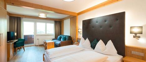 1 bedroom, in-room safe, desk, WiFi