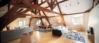 Clos St Eusèbe, 4-star furnished apartment in the heart of town.