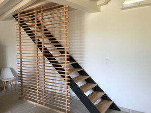 Interior - Old renovated farm (Saint-Aulaye)