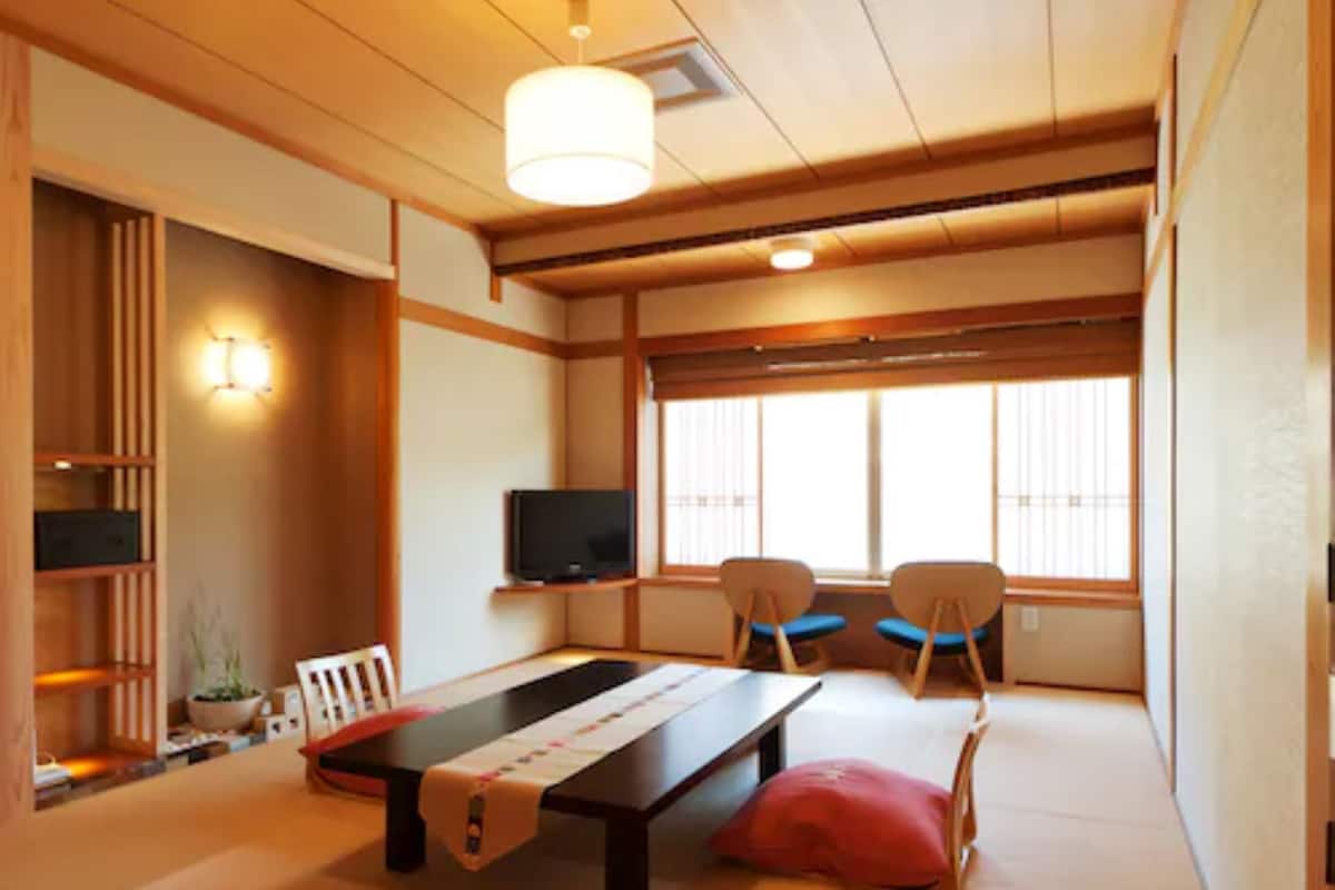 Deluxe-Zimmer, Nichtraucher, Flussblick (Japanese Style) | Zimmersafe, kostenloses WLAN