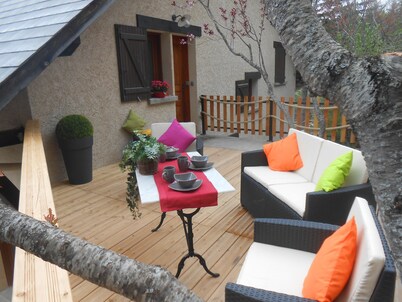 538sq/feet 1 bedroom flat with 247sq/feet private terrace