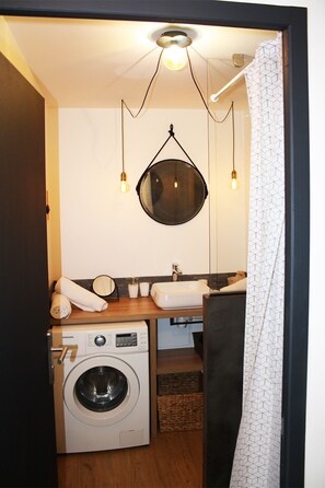 Hair dryer, towels