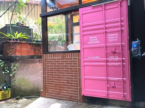 Entrada de la propiedad