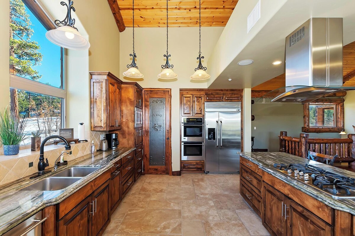Photo 22 of Mountain Masterpiece by Destination Big Bear : High-End Custom Luxury Estate w/ Panoramic Lake Views! A/C! Game Room! Spa & more!