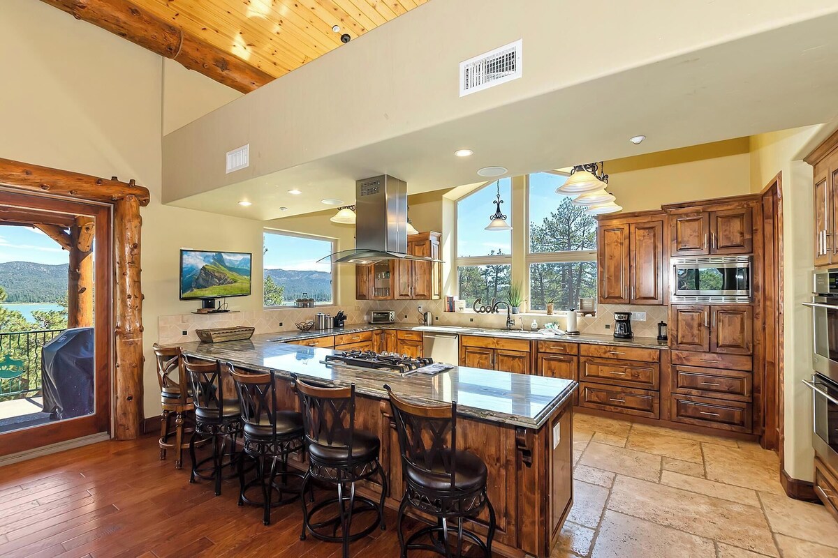Photo 23 of Mountain Masterpiece by Destination Big Bear : High-End Custom Luxury Estate w/ Panoramic Lake Views! A/C! Game Room! Spa & more!