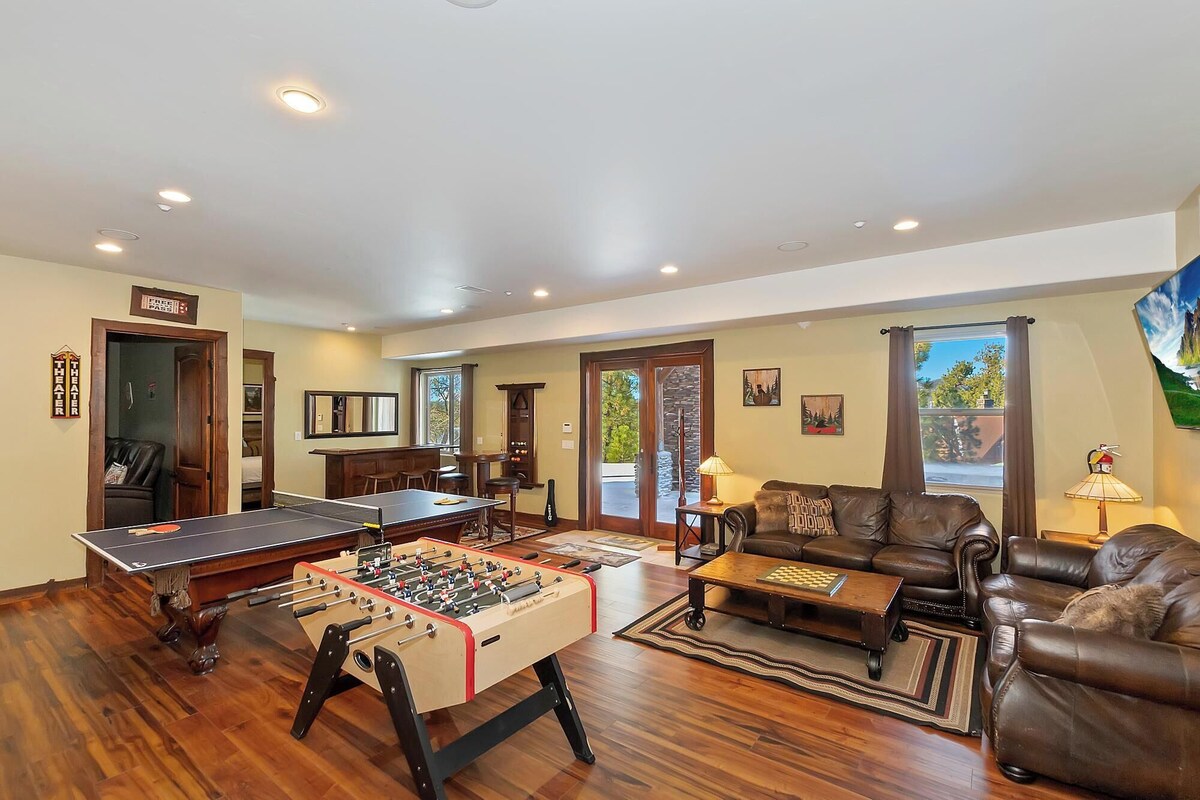 Photo 44 of Mountain Masterpiece by Destination Big Bear : High-End Custom Luxury Estate w/ Panoramic Lake Views! A/C! Game Room! Spa & more!