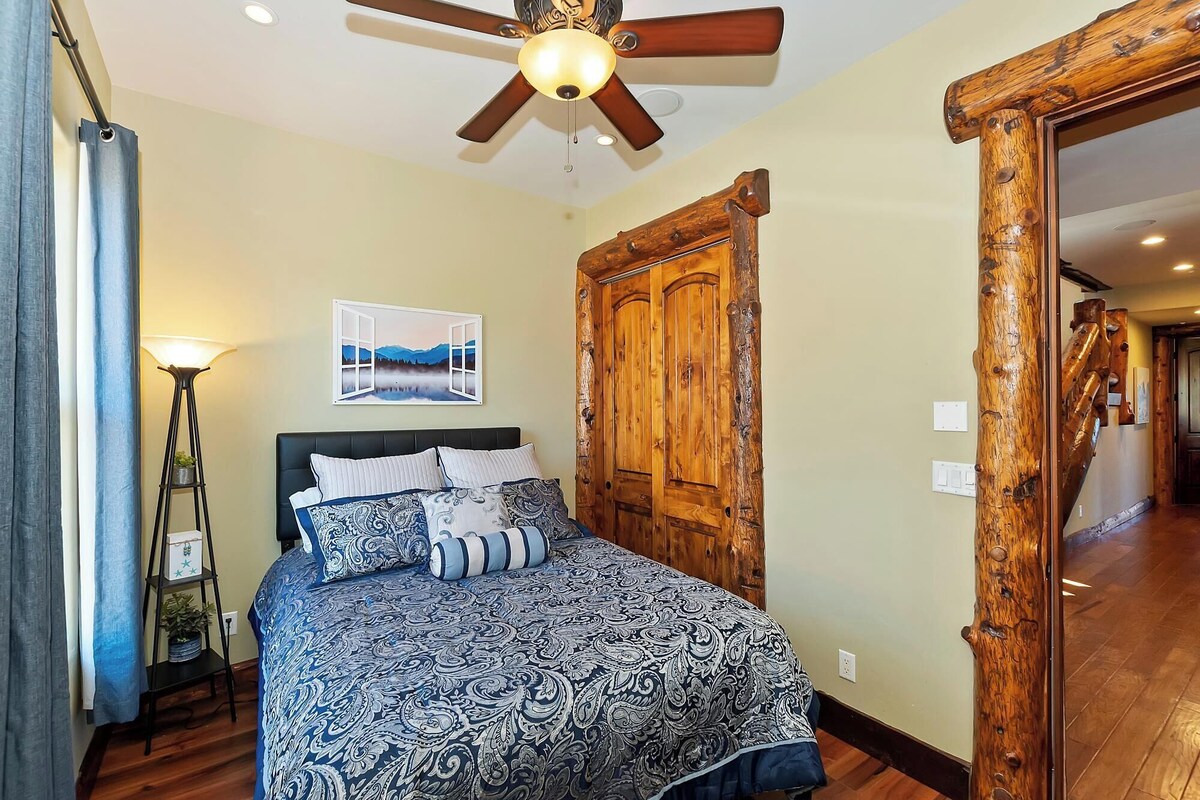 Photo 53 of Mountain Masterpiece by Destination Big Bear : High-End Custom Luxury Estate w/ Panoramic Lake Views! A/C! Game Room! Spa & more!