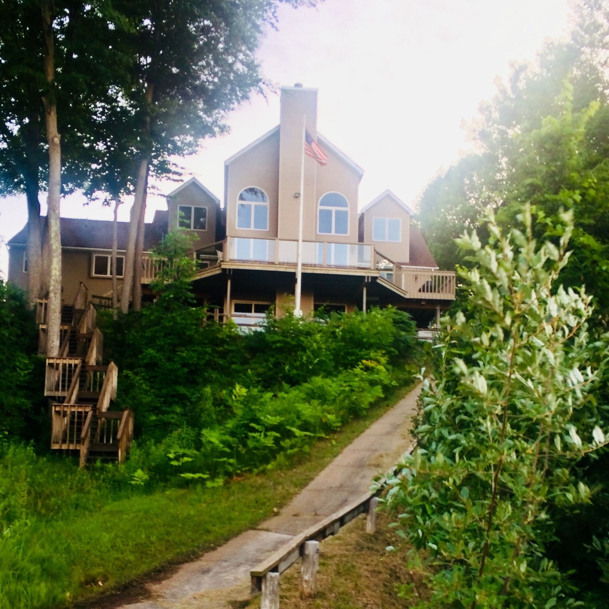Beautiful Burt Lake Family Getaway