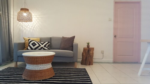 Elopura Vacation Apartment