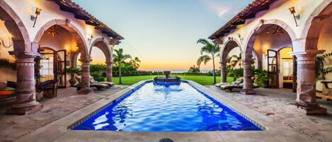 Outdoor pool, a heated pool