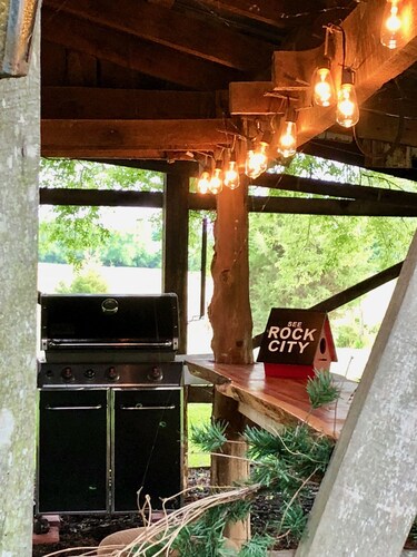 Cowboy-Gästehaus auf dem Bauernhof - In der Nähe von Chattanooga - Haustierfreundlich! und Ziegen!