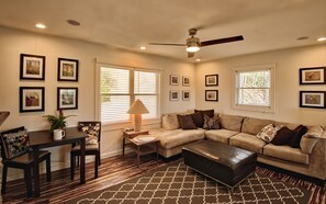 Smart TV, fireplace, stereo