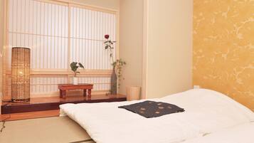 2 bedrooms, premium bedding, free WiFi, bed sheets