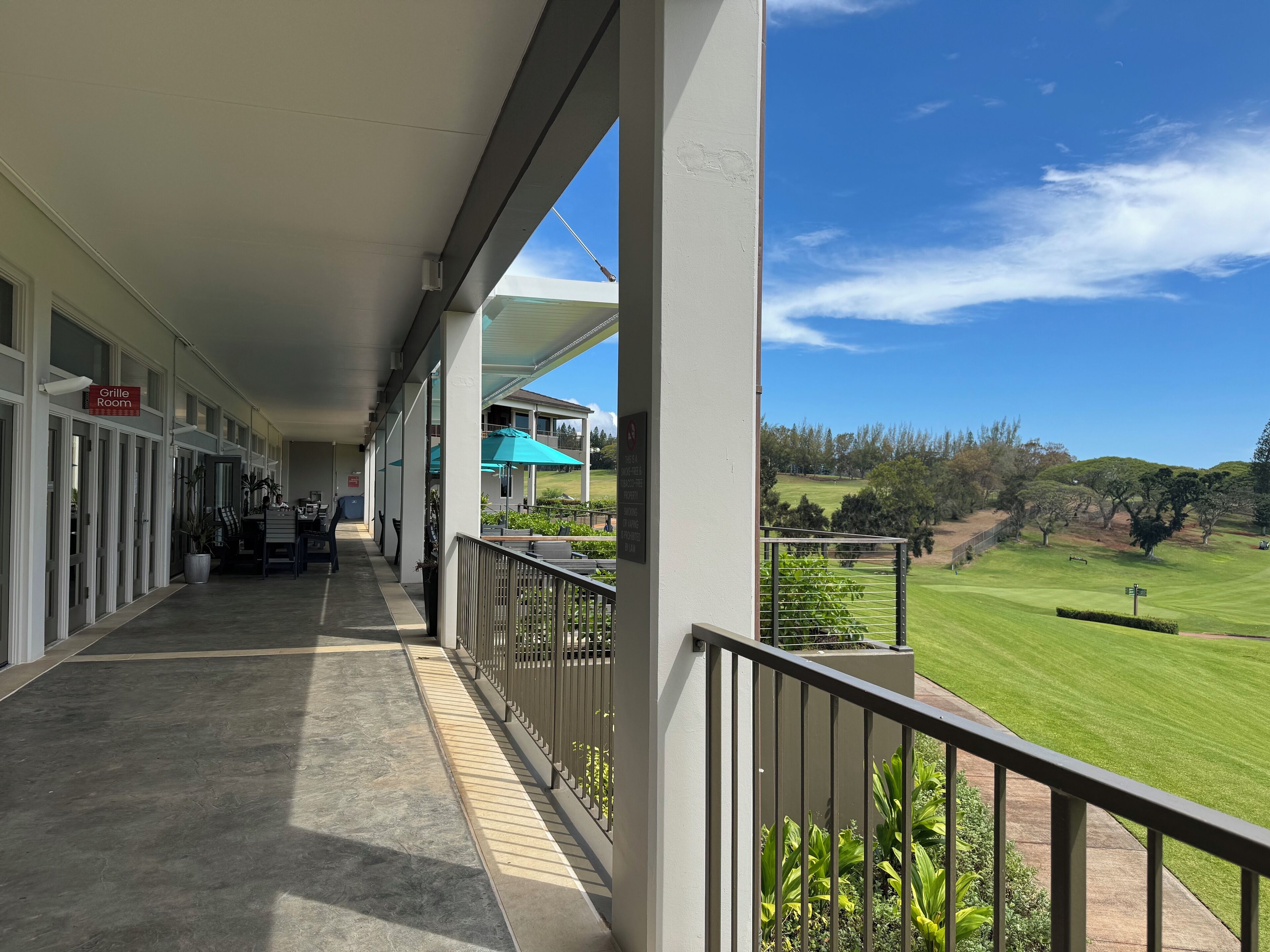 Rainbow Inn Aiea. Panoramic Pearl Harbor View. Fully Licensed 1990