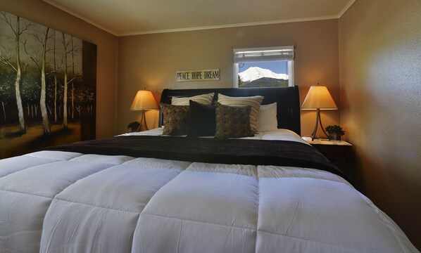 3 Schlafzimmer, Bügeleisen/Bügelbrett, WLAN, Bettwäsche