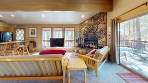 TV, fireplace, DVD player - Close to Mountain Activities | Pet Friendly | Hot Tub | 5K Cabin (Angel Fire)