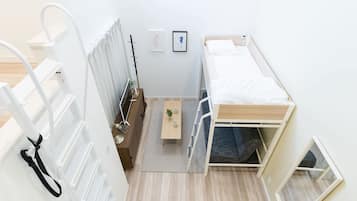 Free WiFi, bed sheets