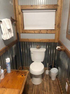 Handdoeken, toiletpapier