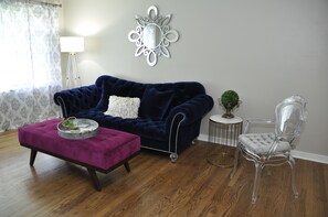 Smart TV, video games, DVD player, video library