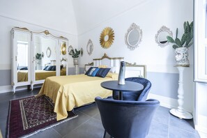 Luxury Suite | 2 bedrooms, Frette Italian sheets, premium bedding, down duvets - I Mori (Catania)