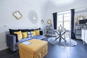 Interior - I Mori (Catania)