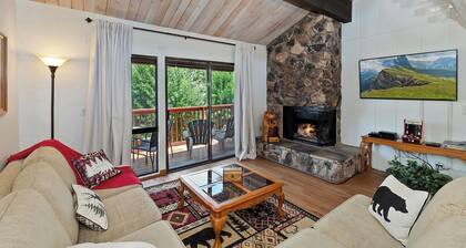 Snow Summit Ridge: Kävelyetäisyys Snow Summit! Kaapeli-tv! Yhteisön allas! Kansi! Patio!