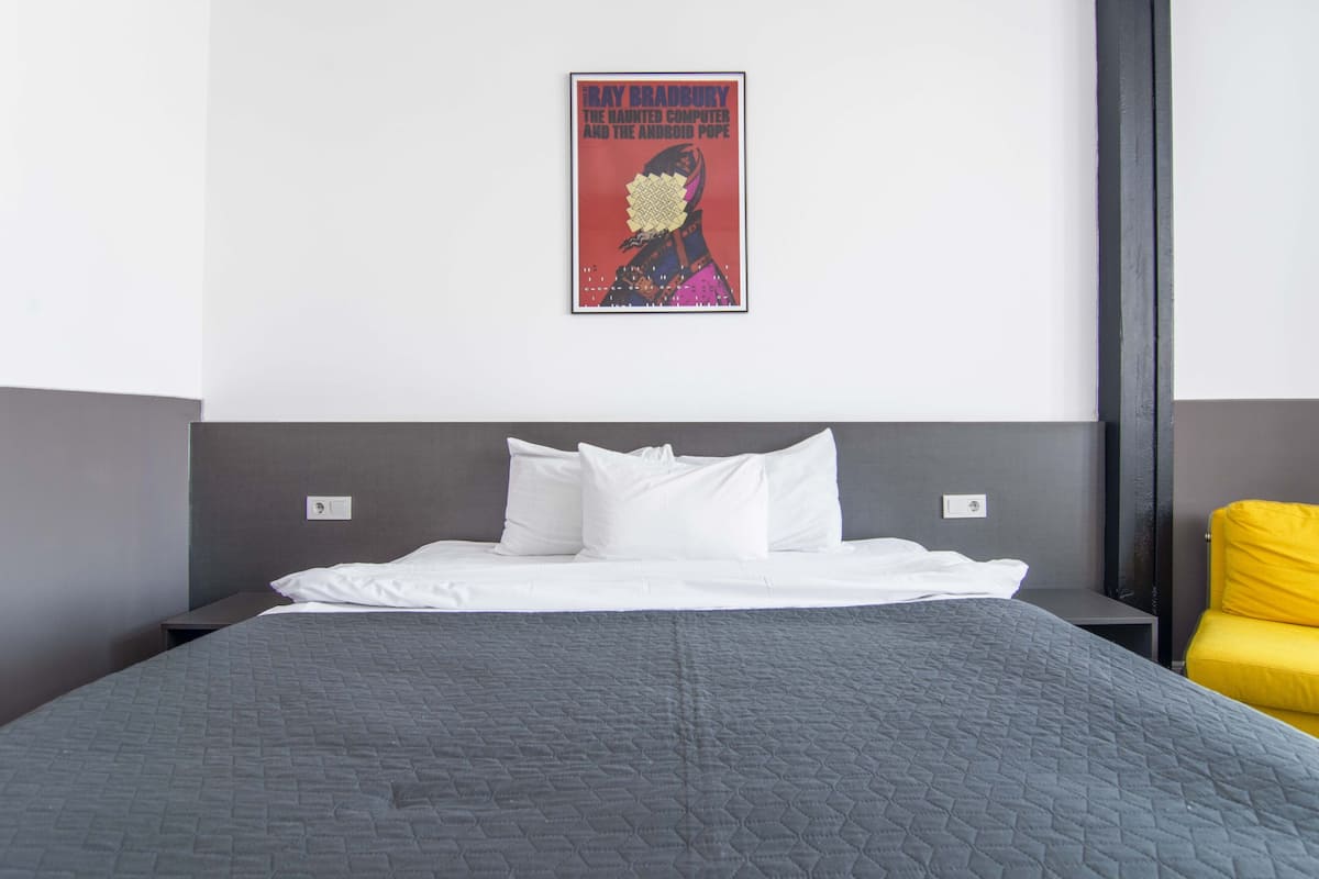 Standard Double Room | In-room safe, soundproofing, iron/ironing board (on request)