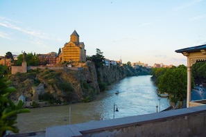 Balcony - Hotel Elesa (Tbilisi)