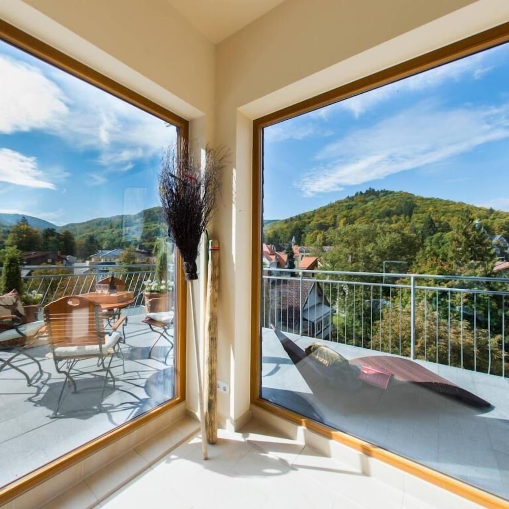 PLUMBOHMS EchtHarz Hotel/Ferienwohnungen by null