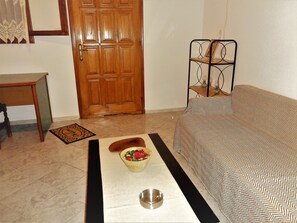 Apartment, 1 Schlafzimmer, Nichtraucher, Erdgeschoss (Aigli) | Wohnbereich