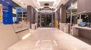 Inn-/utsjekkingsautomat