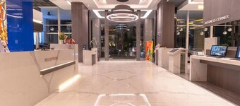 Grand Picasso Hotel