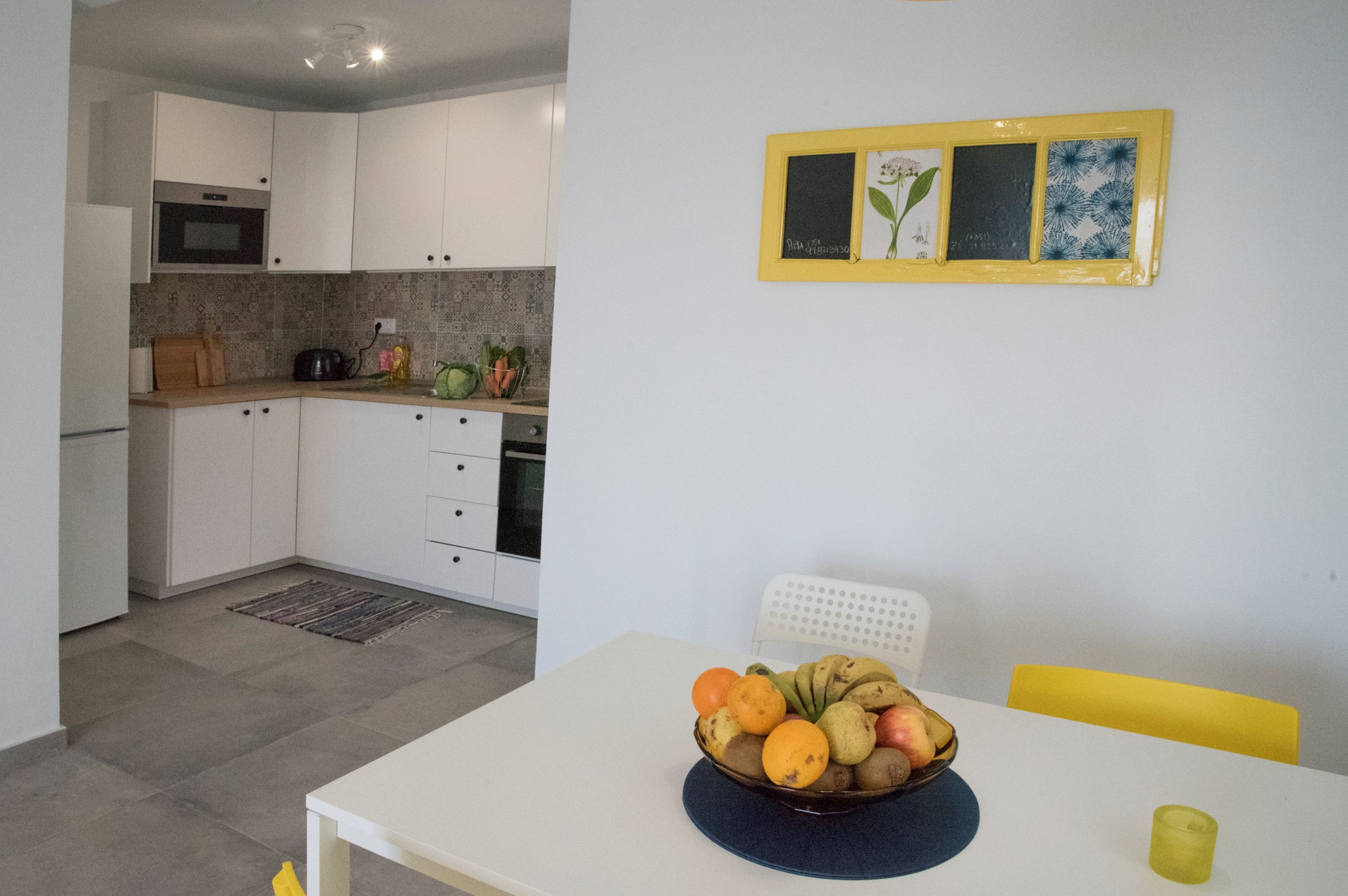 Appartement, 1 slaapkamer, terras, uitzicht op oceaan (3) | Privékeuken | Een koelkast/vriezer, een magnetron, een oven, een kookplaat